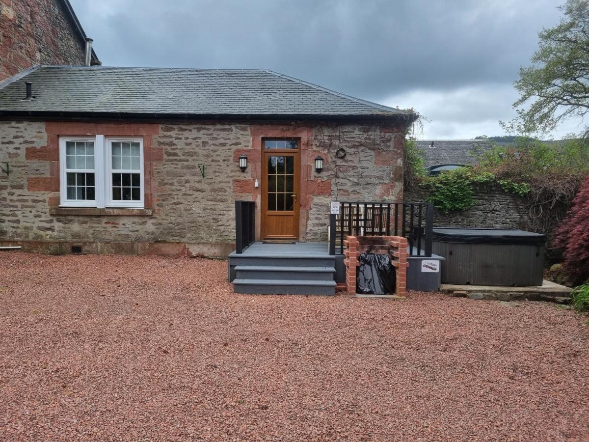 Auchendennan Farm Self Catering Cottages 巴洛赫 外观 照片