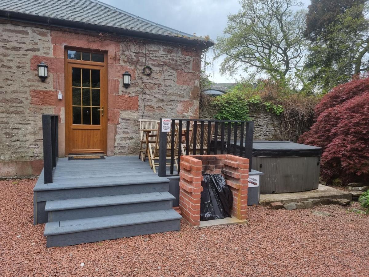 Auchendennan Farm Self Catering Cottages 巴洛赫 外观 照片