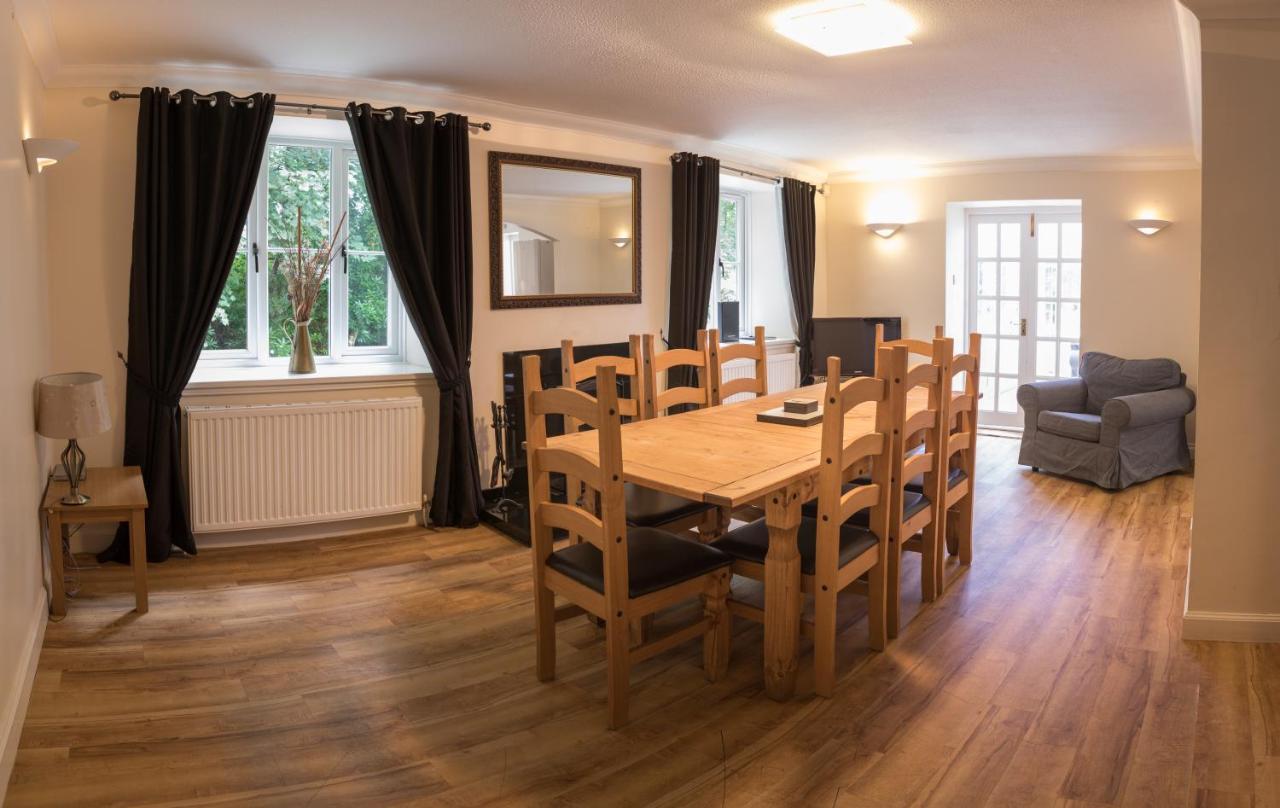 Auchendennan Farm Self Catering Cottages 巴洛赫 外观 照片