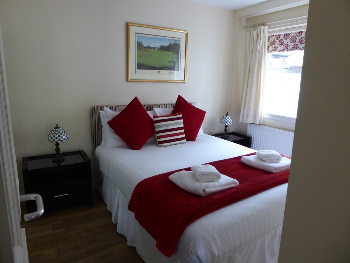 Auchendennan Farm Self Catering Cottages 巴洛赫 外观 照片
