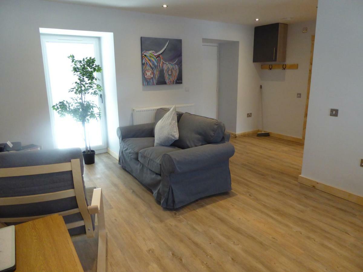 Auchendennan Farm Self Catering Cottages 巴洛赫 外观 照片